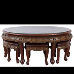 Antique Asian Table In Good Condition 