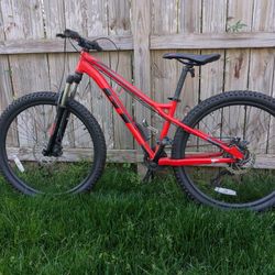 GT Stomper 26" Kids Mountain Bike - Orange