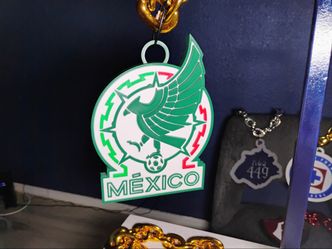 Collares Gigantes