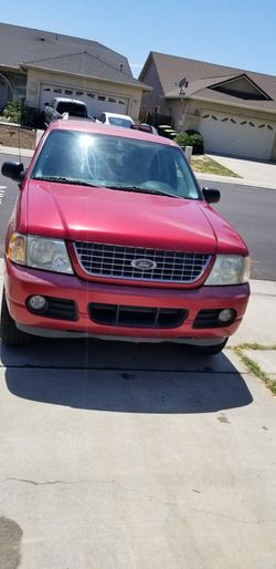 2005 Ford Explorer