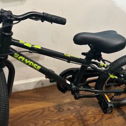 BRAND NEW KIDS BIKE