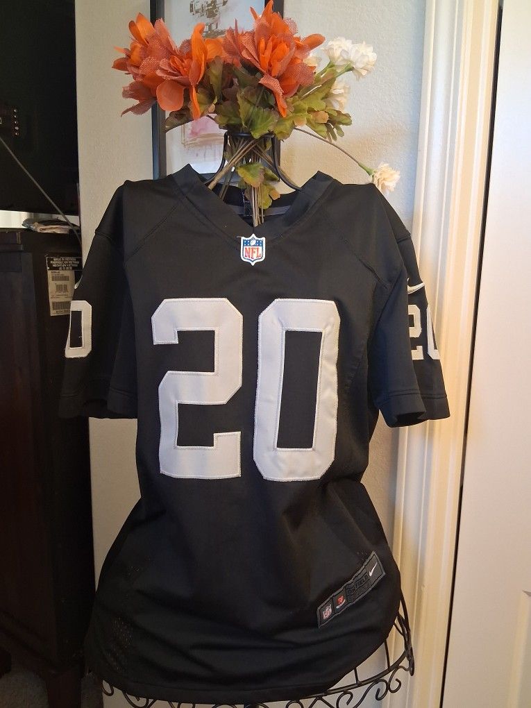 2. Nike NFL Vintage Oakland Raiders Darren McFadden #20 Women's Size XXL