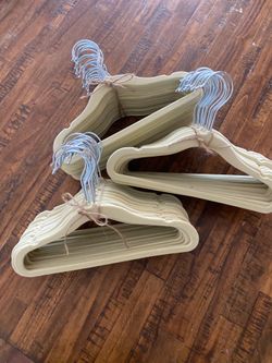 Children Non-Slip Hangers