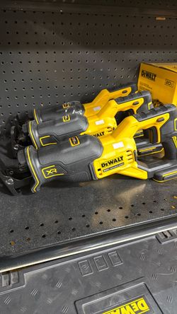 Dewalt XR 20v sawzall tool only