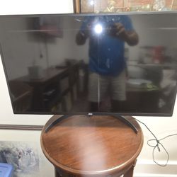 JLink 32" Computer Monitor