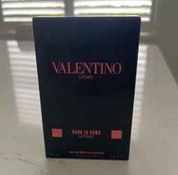 Valentino Cologne