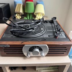 Jensen 3-Speed Stereo Turntable AM/FM Stereo Radio Record Player JTA-222 NEW