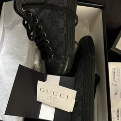 Gucci Shoes 