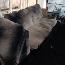 Free Sectional Couches 