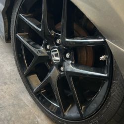Honda Rims R18