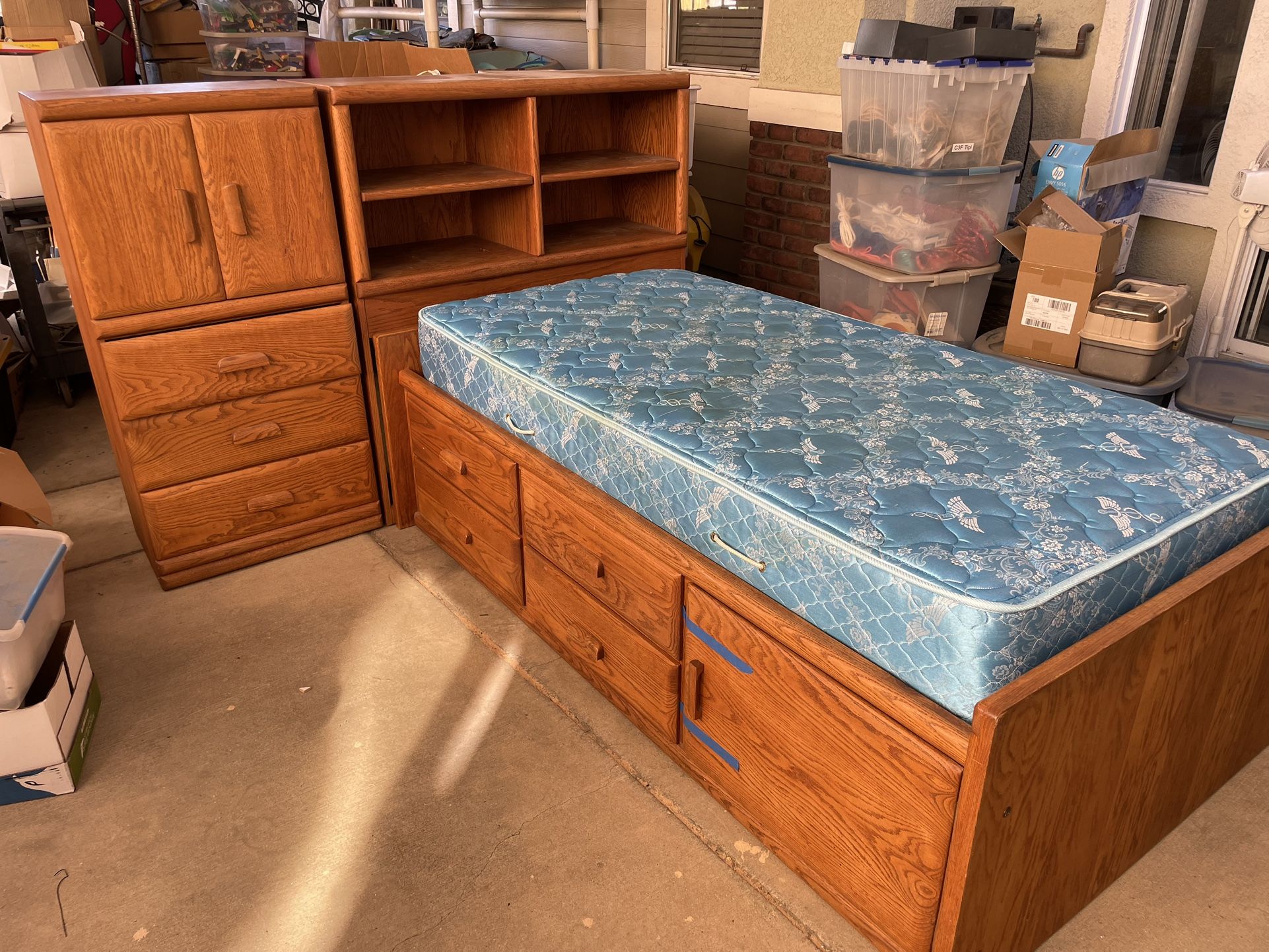 Boy’s Oak Captain Bedroom Set