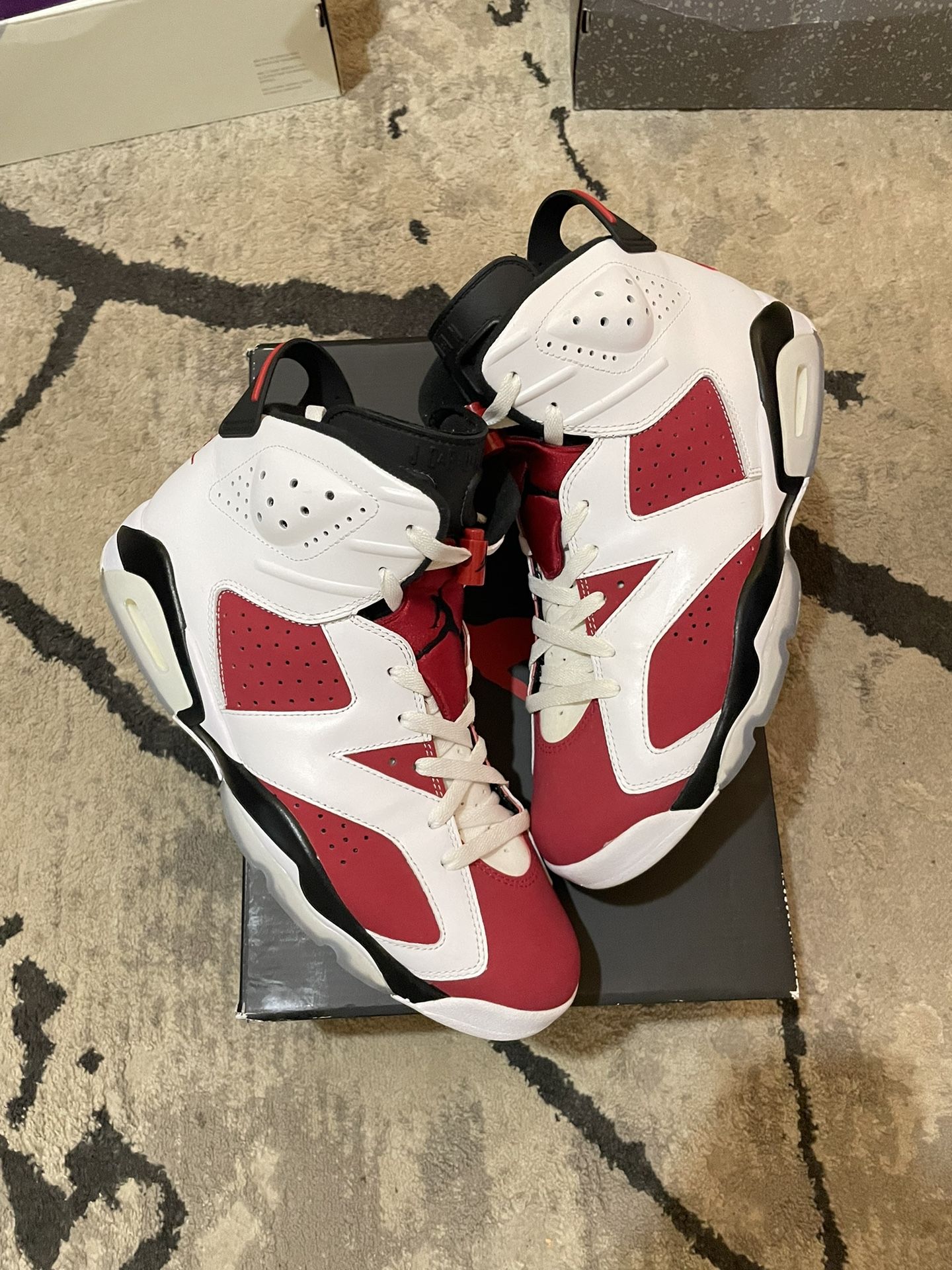 Jordan 6 Carmine