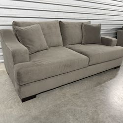 Gray Living Spaces Lodge Sofa