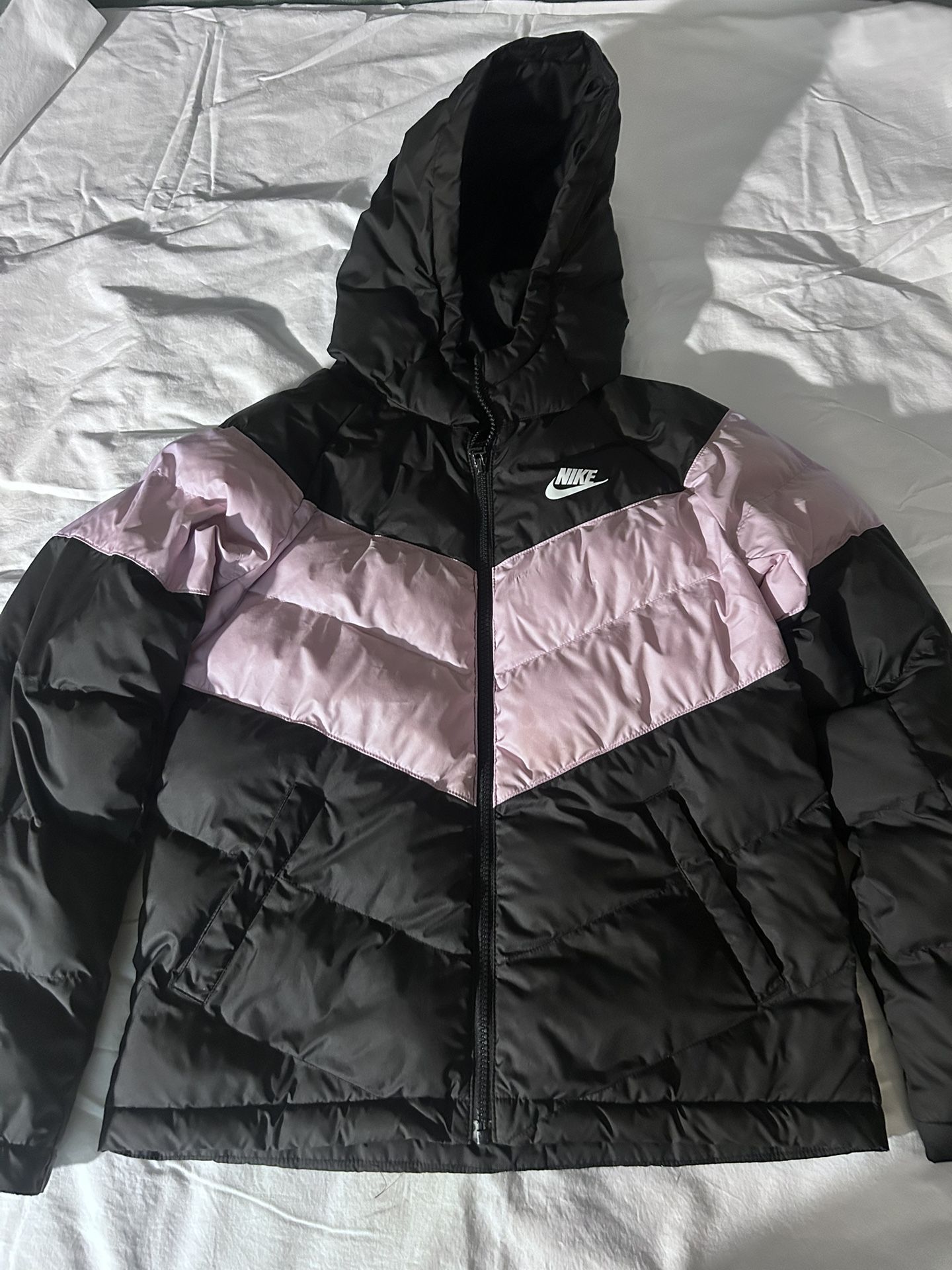 Nike- Girls Jacket Size L