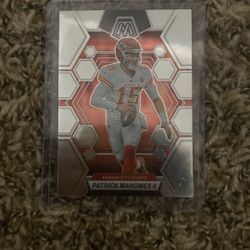 Patrick Mahomes 2023 Panini Mosaic NFL Card