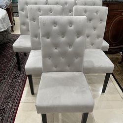 Elegant set of 8 Light Gray Velvet Tufted Dining Chairs🌷$75 Each Please view the description*