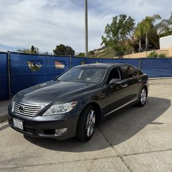 2011 Lexus LS460L