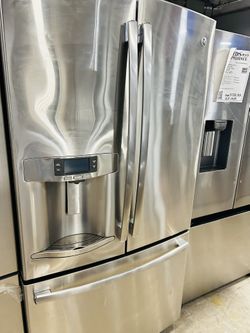 GE Profile Acero Inoxidable Refrigerador En 36”