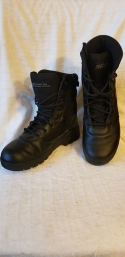 Size 13 mens tactical style boots