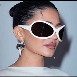 Kylie Jenner Style Shades