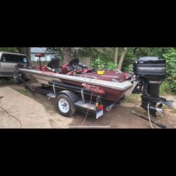 Skeeter Bass Boat 