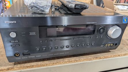 Integra DTR-40.2 THX 7.2ch 110W 2-zone surround receiver