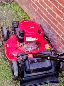 Very nice power smart 170cc lawnmower