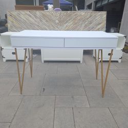 Desk - 2 Drawer Free Standing
