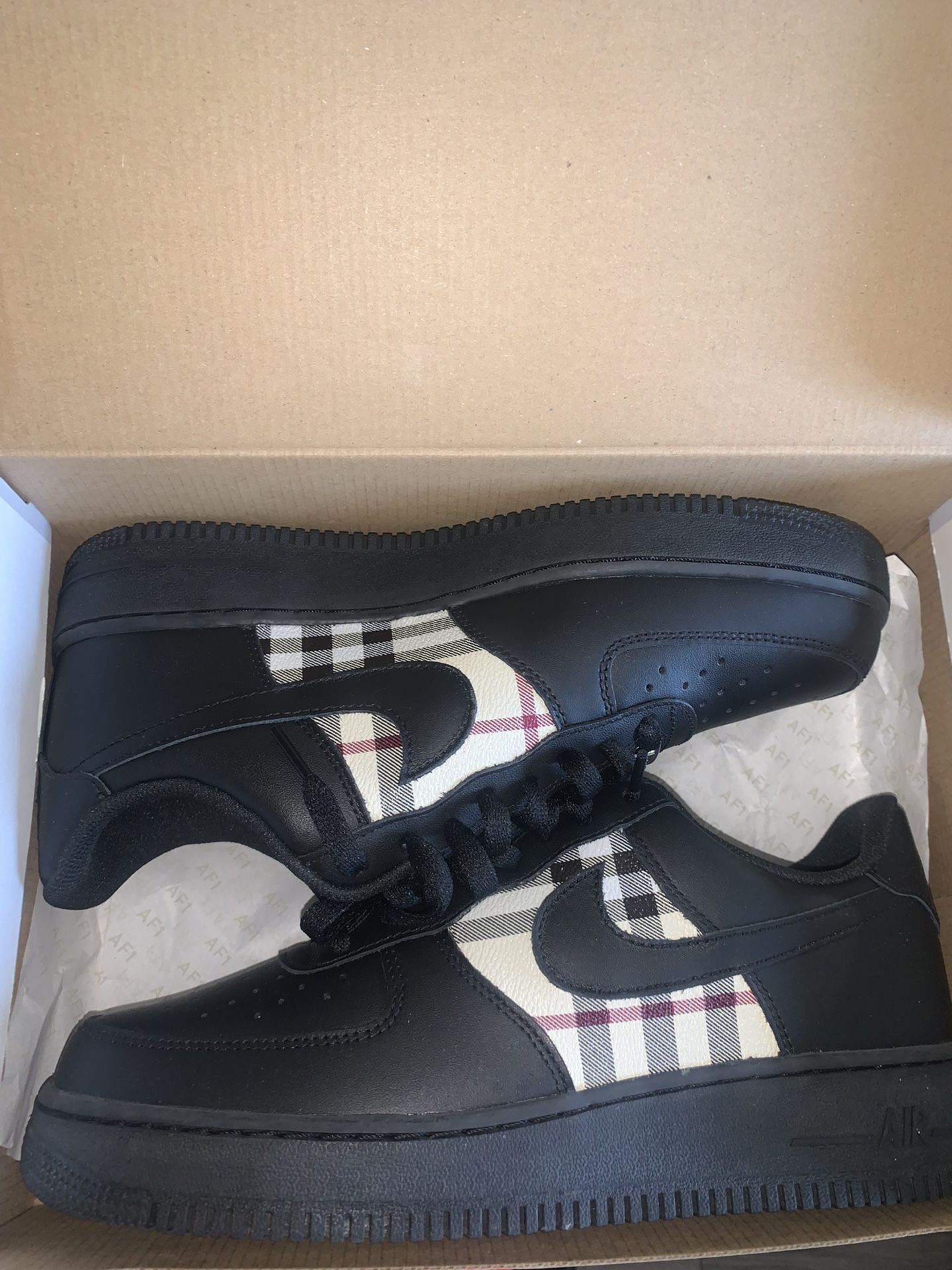 Mens Custom Nike Air Force 1s NEW $150