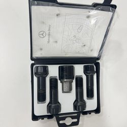 MERCEDES BENS ACCESSORIES 
