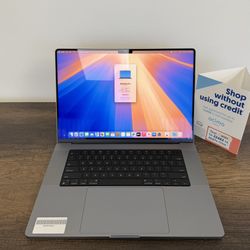 16" MacBook Pro M1 Pro 10 Core*500GB SSD*16GB RAM