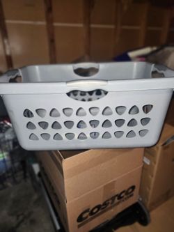 Laundry basket