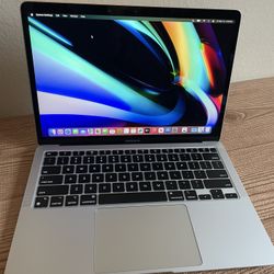 MacBook Air 13 M1 Chip 8GB Memory 93% Battery 