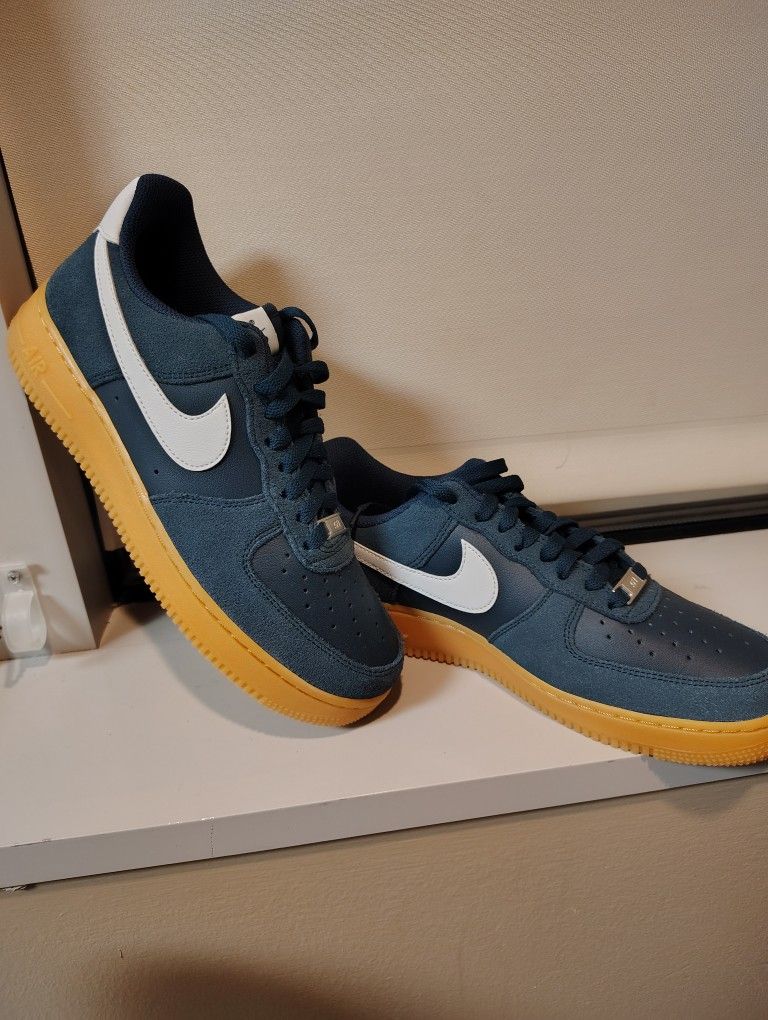 Nike Air Force 1