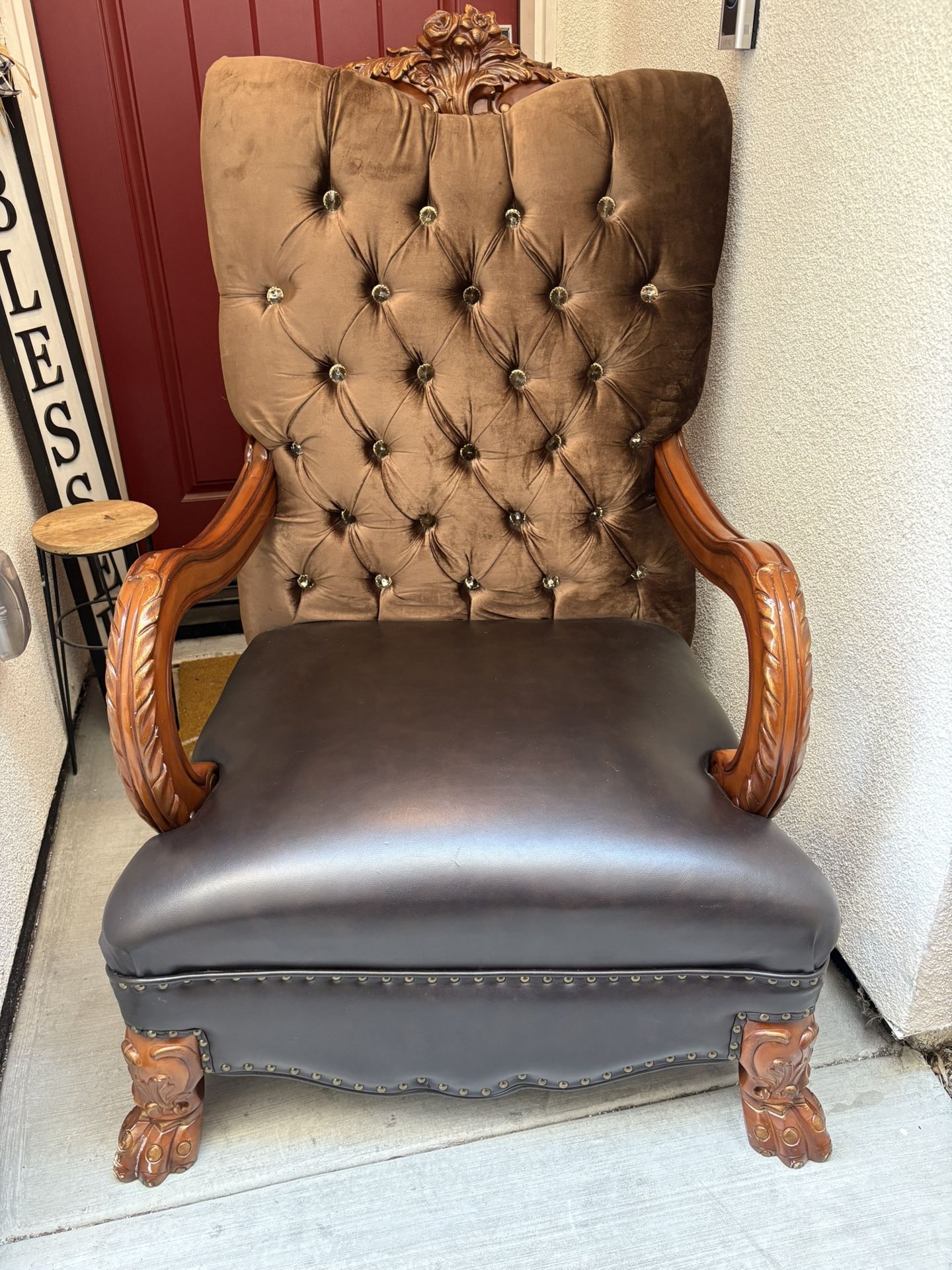 Throne Chair For Sale Diamond Studded With leather seat Cushion!