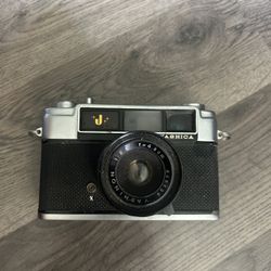 Vintage Cameras 