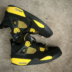 Jordan 4s Yellow Thunder