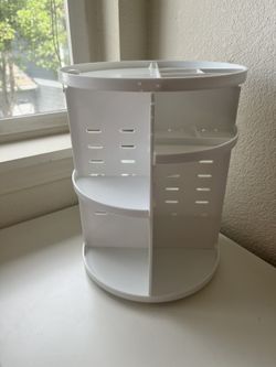 White Makeup Organizer 