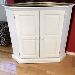 White Cabinet With Shelf (TV Sold)
