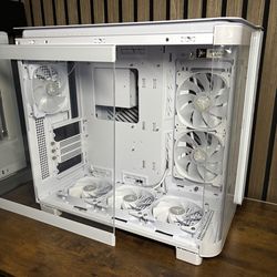 KING 95 WHITE PC CASE