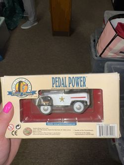 Golden Wheels Pedal Power Police Department Car Diecast Metal 1:10 scale NIB
