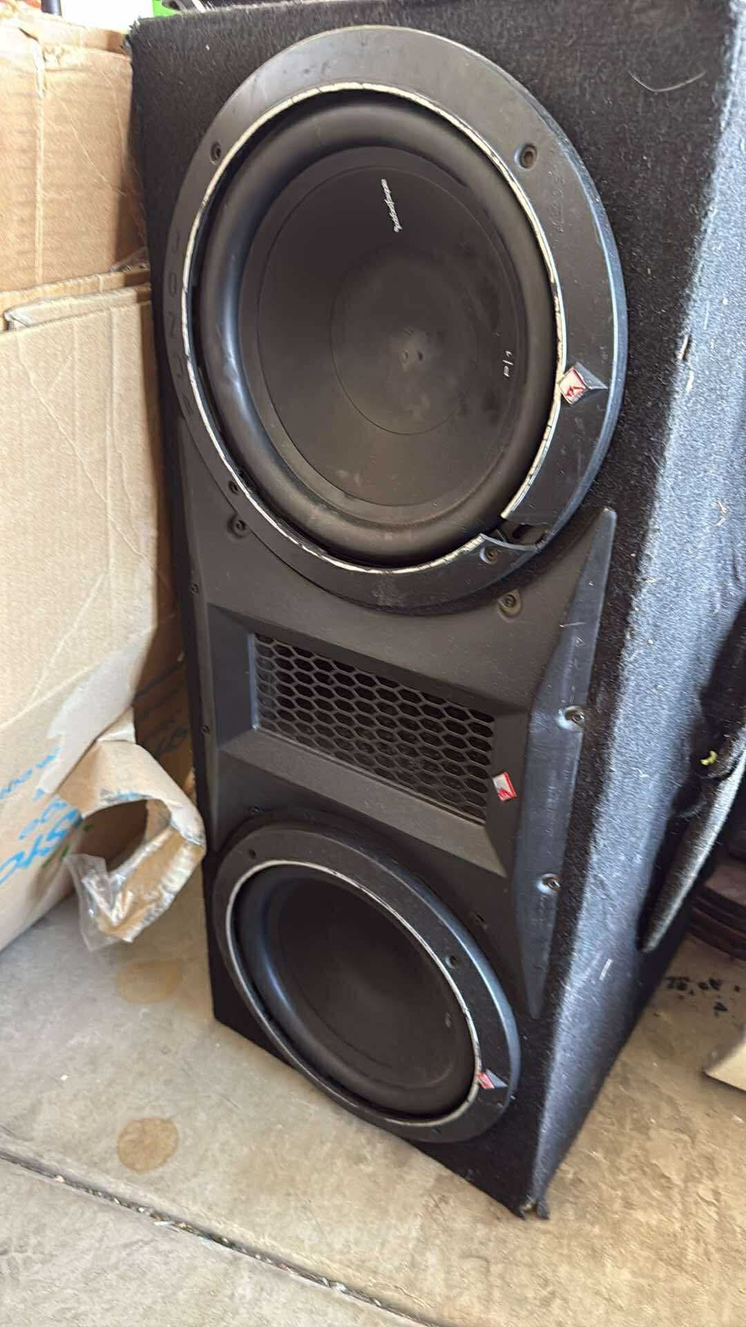 Rockford Fosgate Subs 10s