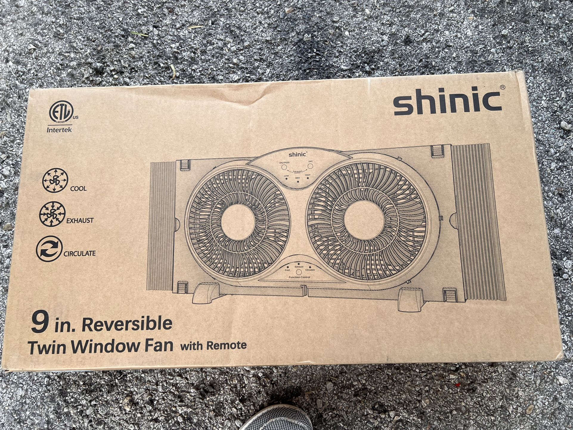 Twin window Fan