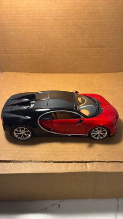 Burago Bugatti Chiron Diecast Model (Milwaukie,OR)