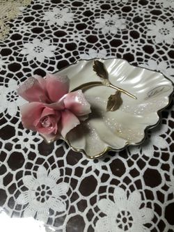 Glass Rose in tray.