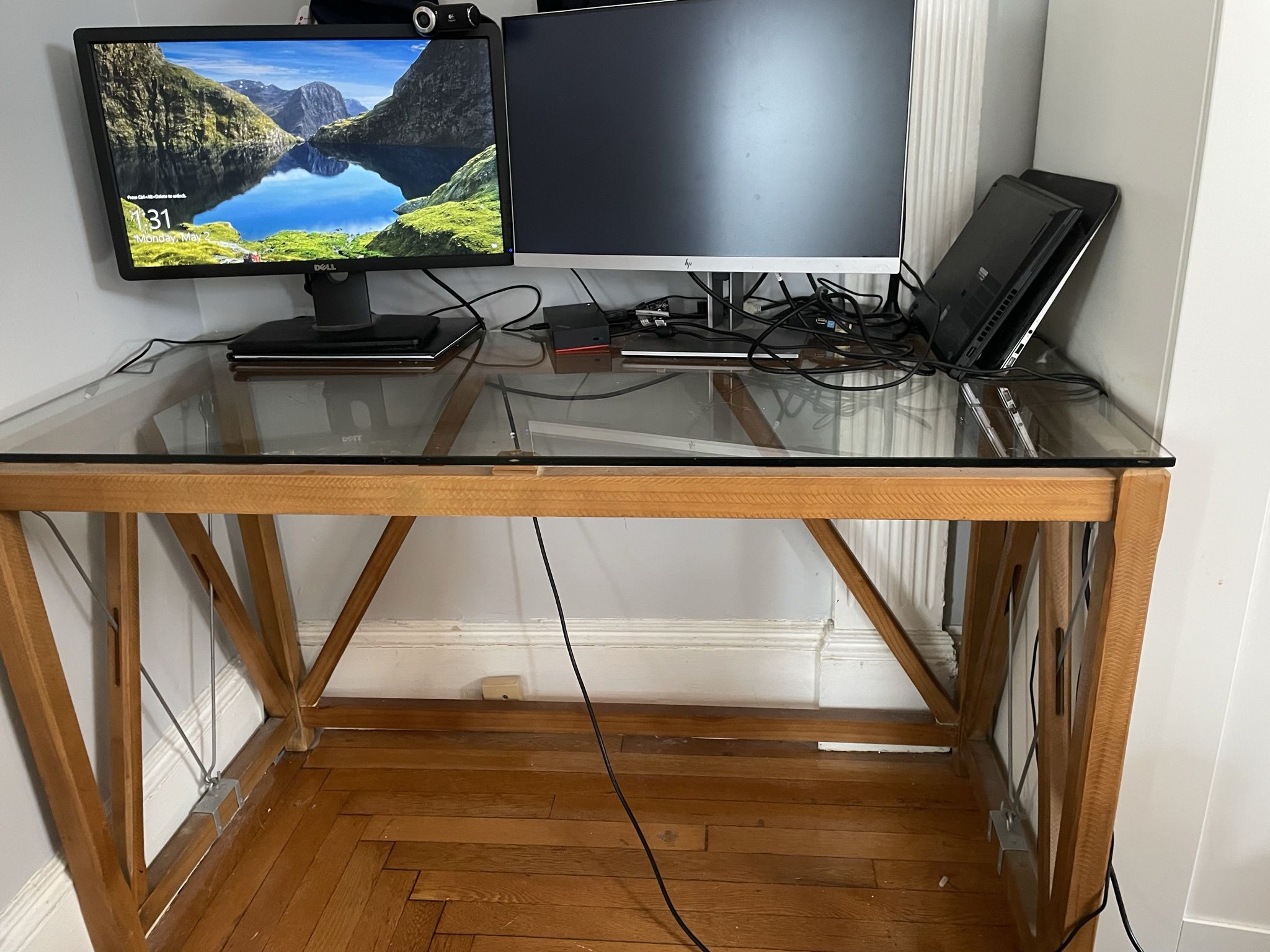 Wayfair Desk - Excellent Condition