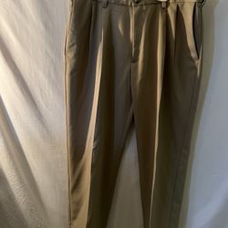 Mens 38x30 haggar tan dressy pants 