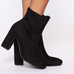 Rule Breaker Booties - Black