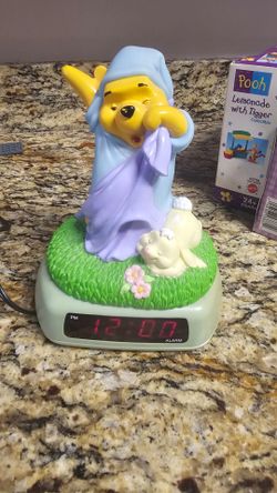 Vintage Winnie the Pooh Nightlight/Alarm clock