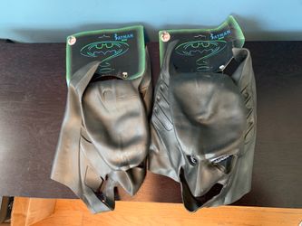BATMAN FOREVER OVERHEAD VINYL MASK NEW WITH TAGS COLLEGEVILLE (1995) (2)($20 each) $40